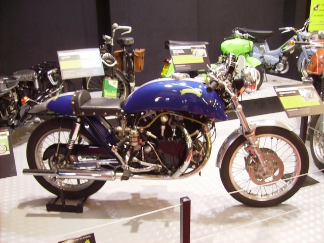 Salon de la Moto à Paris 2011 PICT5582